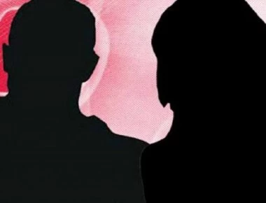 Ελληνική σοουμπίζ: Χώρισε γνωστό ζευγάρι ένα βήμα πριν το γάμο! (φώτο)